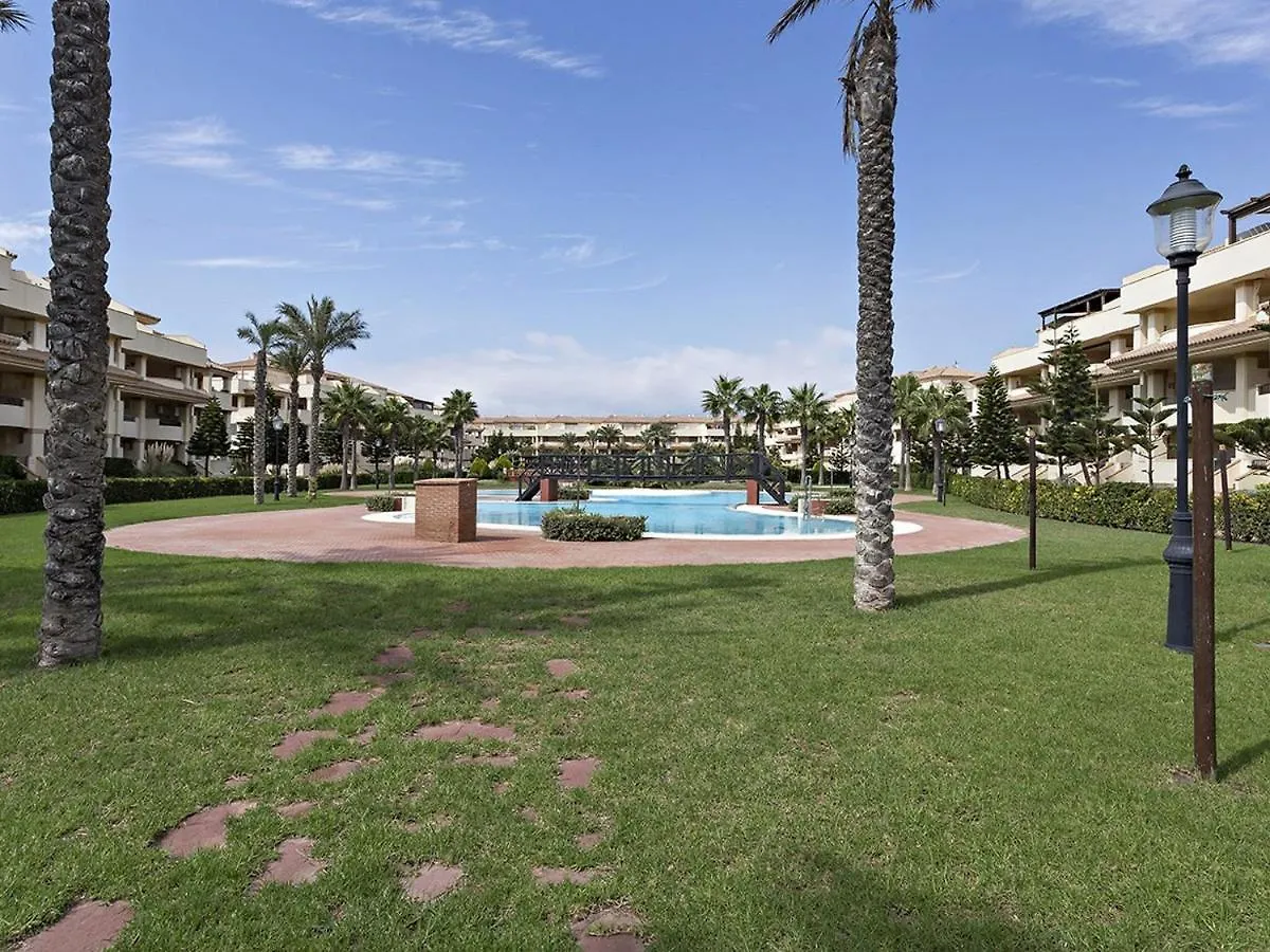Villa Romana planta baja, cómodo y tranquilo, junto a la playa y la reserva natural Roquetas de Mar