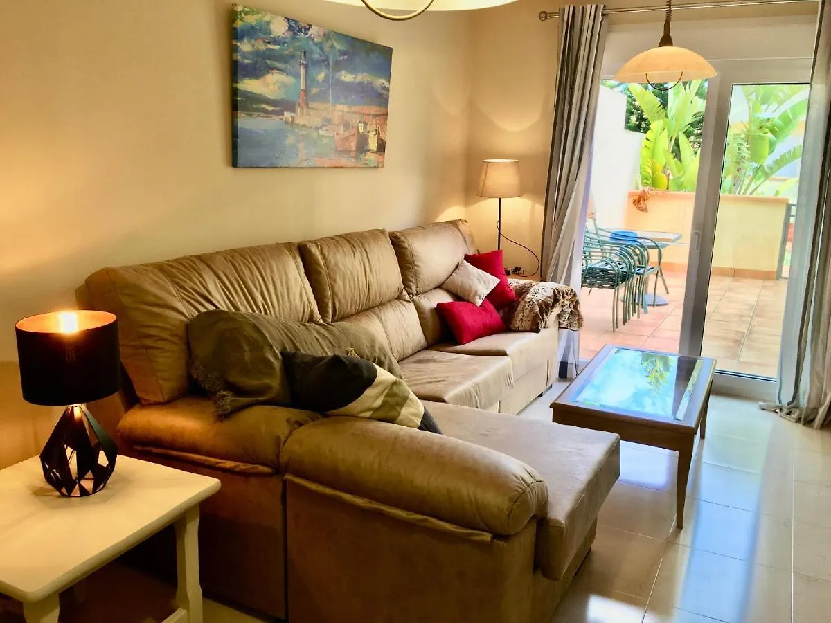 Villa Romana planta baja, cómodo y tranquilo, junto a la playa y la reserva natural Roquetas de Mar Apartamento