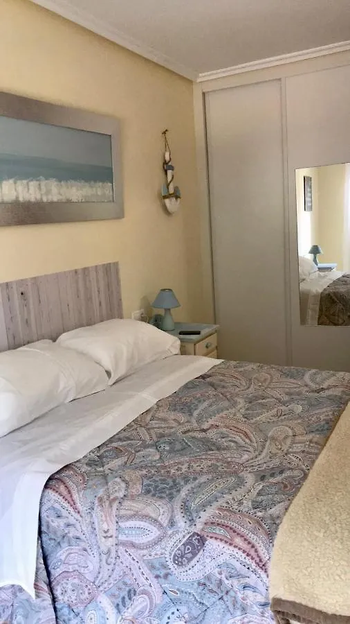Villa Romana planta baja, cómodo y tranquilo, junto a la playa y la reserva natural Roquetas de Mar