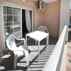 Con Piscina Y Terraza A 50 Metros De La Playa Apartamento