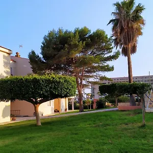 Atractivo En La Playa Con Parking Apartamento